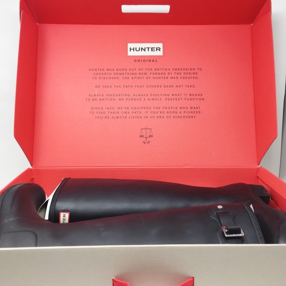 Hunter Shoes - Hunter original tall packable tour boots in size 8